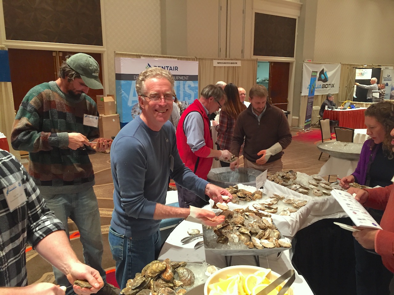 Damariscotta River oyster shucking at NACE